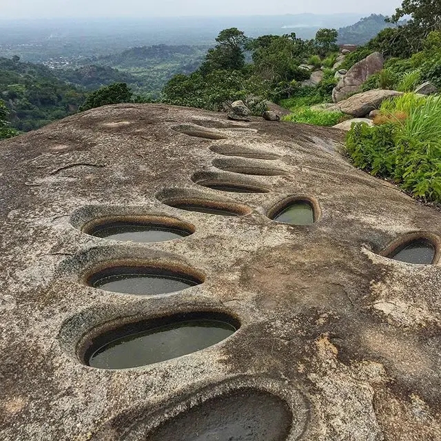 41 collines de la cité des OMONDJAGOU